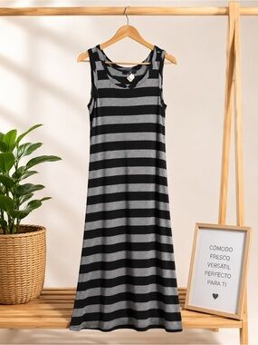 Black and Grey Striped Sleeveless Maxi Dress